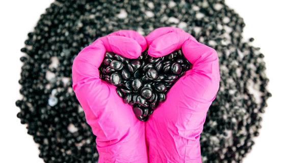 STARPIL  ANNOUNCING NEW BLACK FILM WAX!